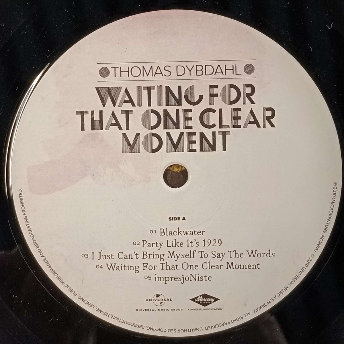 Thomas Dybdahl - Waiting For That One Clear Moment
