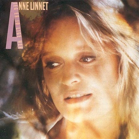 Linnet, Anne ‎– Jeg Er Jo Lige Her