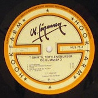 Jørgensen, C.V. - T-Shirt, Terylenebukser og Gummisko