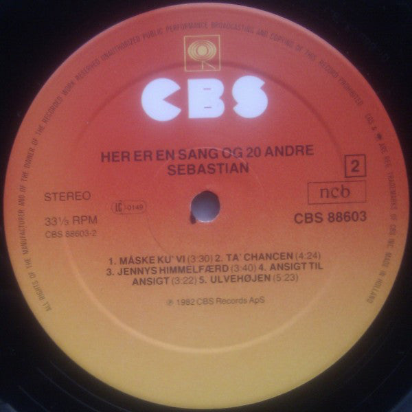Sebastian – Her Er En Sang  og 20 Andre
